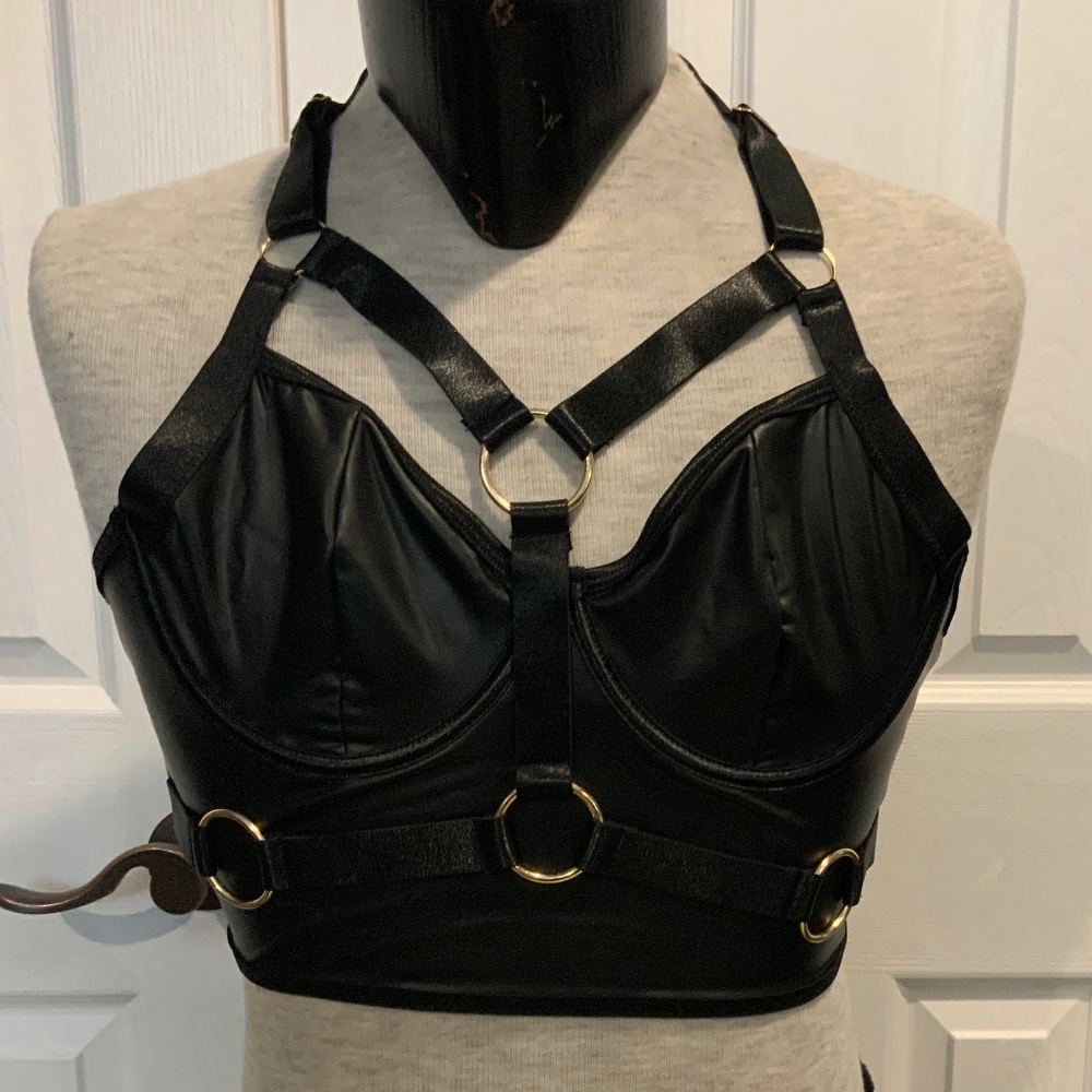 Pu vinyl bondage bra corset top